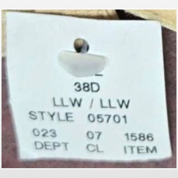 New Nude Convertible Bra Convertible Nude 38D - Picture 15 of 16